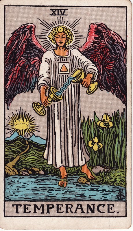 Умеренность Tarot card